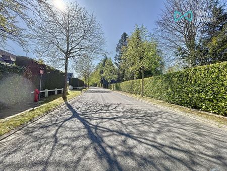 Villa met vijf slaapkamers in Braine-l'Alleud - Photo 2