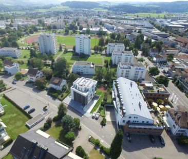 moderne 2.5 Zi.-Wohnung an zentraler Lage - Photo 6