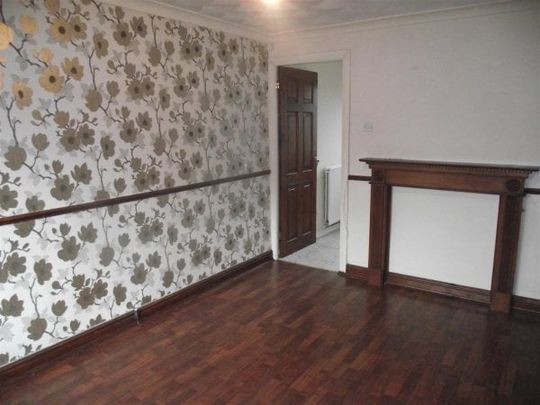 Montrose Close, Warrington, WA2 0SD - Photo 1