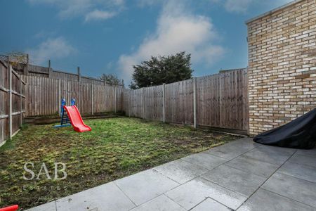 5 bedroom terraced house to rent - Photo 2