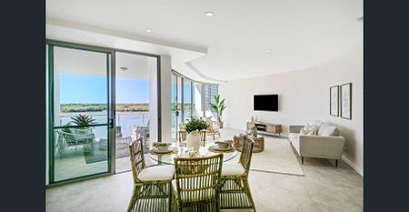 Luxury Waterfront Living! - Photo 3
