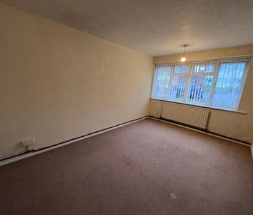 2 bedroom Flat To Let Total Size: 603 SQ FT - Photo 3