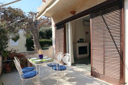 Διαμέρισμα 70 τ.μ. προς ενοικίαση - Photo 3