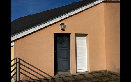 Location Maison Studio 33 m² Pouligny-Notre-Dame - Photo 3