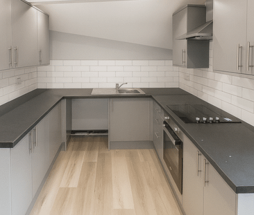 2 bedroom terraced house to rent - Photo 5