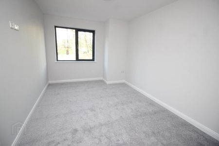 3 Oakwood Gate, 50 The Cutts, Dunmurry, Belfast, BT17 9HN - Photo 5