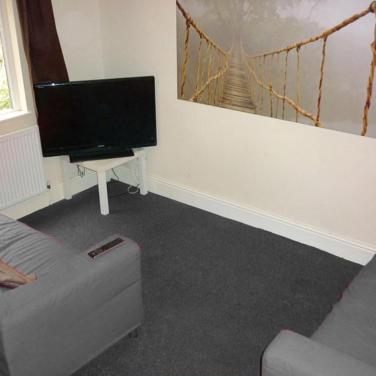 4 bedroom house share to rent - Photo 1