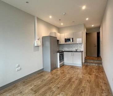 Studio to rent - Photo 3