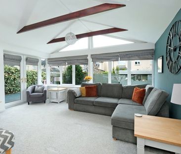 42 Castleview Avenue, AB51 0SA, Inverurie - Photo 2