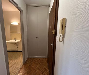 Appartement 1 pièce – STE FOY LES LYON - Photo 3