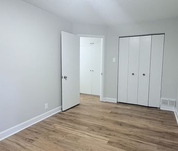 For Lease - 470 Pleasant Park Road, Alta Vista and Area, Ontario - Photo 3