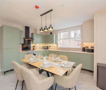 1 bedroom in a house share to rent - Photo 2