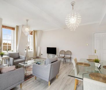 3 bedroom flat to rent - Photo 3