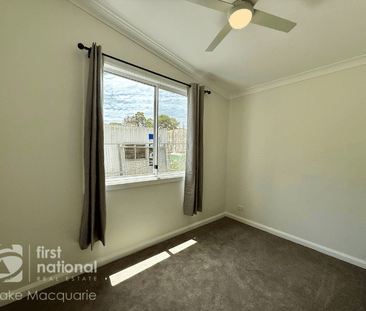 For Lease - Renovated 2 Bedroom Unit - Photo 1