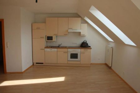 Schöne Zweizimmerwohnung ab Juni zu vermieten! - Photo 3