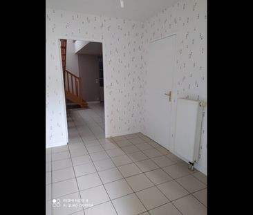 Location Maison 3 pièces 74 m² Rosnay - Photo 5