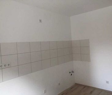 Erstbezug nach Renovierung, 2-Zimmer-Küche, Bad, EG-Wohnung in Mannheim - Photo 1