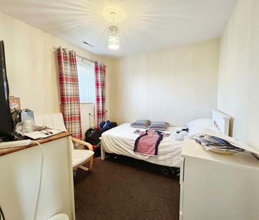 3 bedroom detached house to rent - Photo 3