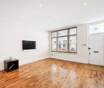 Petersham Place, South Kensington, London, SW7 5PX - Photo 6