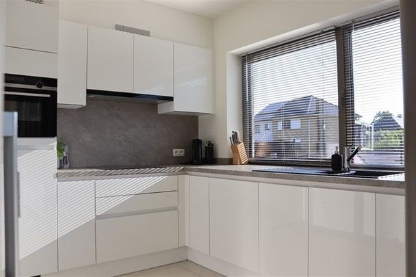Appartement te huur - Foto 1