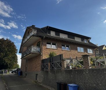 WESSELING-URFELD, schöne 3 Zimmer-Wohnung, ca. 75 m² Wfl, Küche, Di... - Foto 1