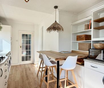 3 bedroom semi-detached house to rent - Photo 6
