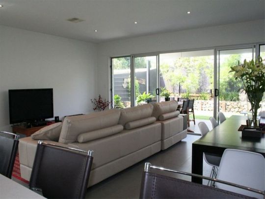 LUXURY HOME IN GRACEVILLE STATE SCHOOL CATCHMENT - Photo 1