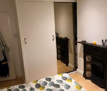 2 Bed Flat, Glebe Road, N8 - Photo 6