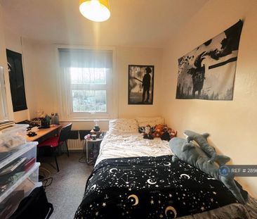 4 bedroom terraced house to rent - Photo 2