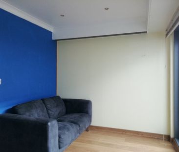 Studio Flat, Regent Street, LS2 - Photo 1