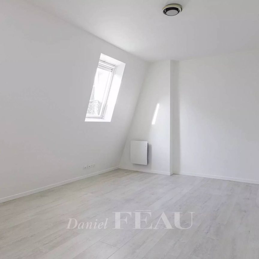 Location appartement, Paris 9ème (75009), 2 pièces, 58 m², ref 85339700 - Photo 1