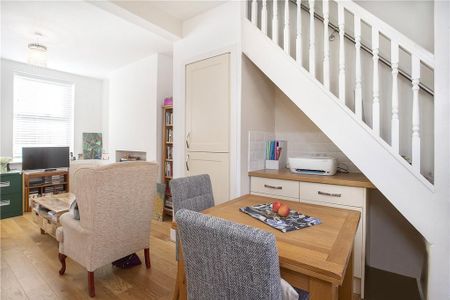 2 bedroom terraced house to rent - Photo 3