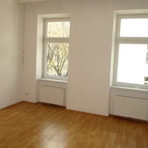 Echte 5-er-WG mit zusätzlichem Gemeinschaftsraum und extra Küche - Foto 3