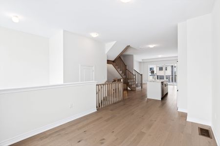 For Lease - 3211 Sixth Line Unit# Unit A, Oakville, Ontario - Photo 3