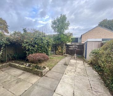 3 bedroom semi-detached house to rent - Photo 6