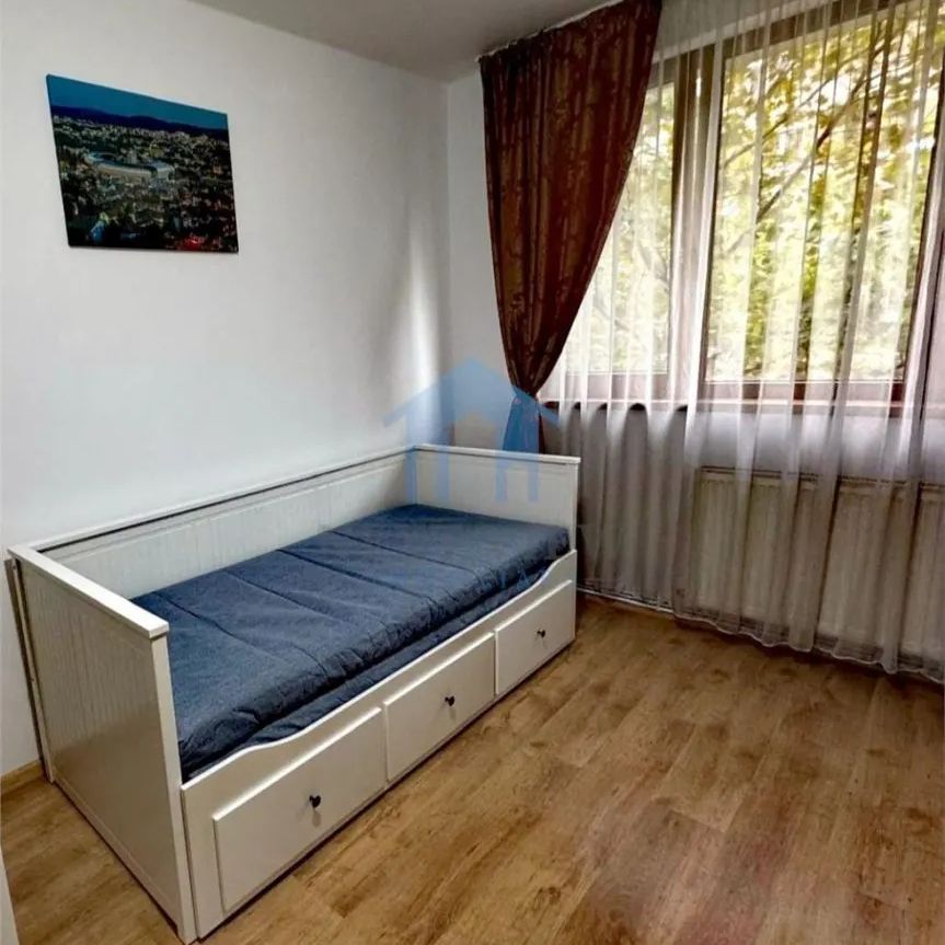 Apartament 3 camere, Horea - Photo 1