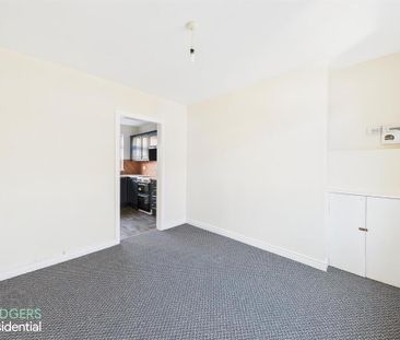 72 Kilburn Street, Belfast, BT12 6JT - Photo 1