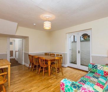 1 bedroom private hall to rent - Photo 2