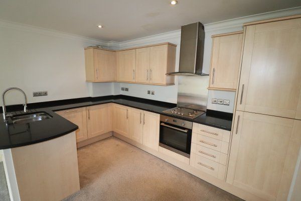 The Green Brentwood, Property for rent - Photo 1