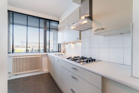 Appartement te huur: Koningin Marialaan 82 2595 GC Den Haag - Foto 3