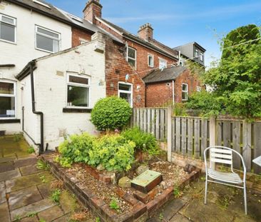 5 bedroom House To Let Total Size: 1184 SQ FT - Photo 6