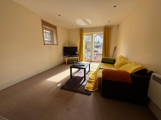 1 bedroom flat to rent - Photo 1