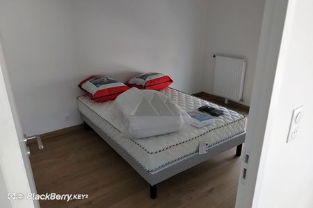 Location Appartement 2 pièces 40m² - Photo 2