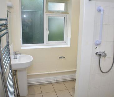 1 bedroom bungalow to rent - Photo 2