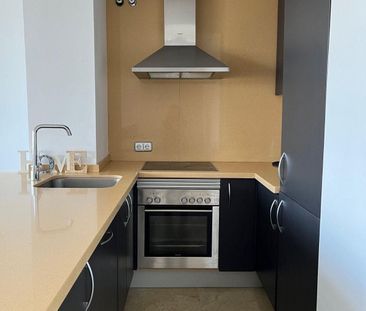 Middle Floor Apartment in Benahavís - Photo 6