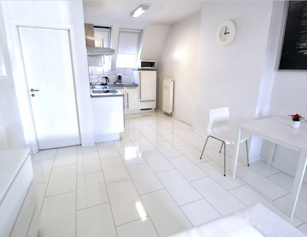 2 Zimmer in Düsseldorf - Photo 1