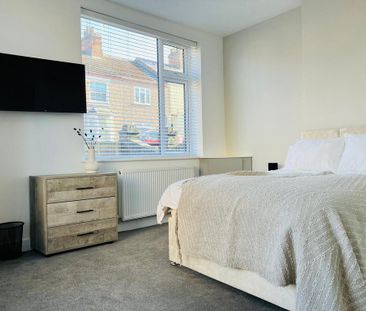 1 bedroom house of multiple occupation to rent - Photo 1