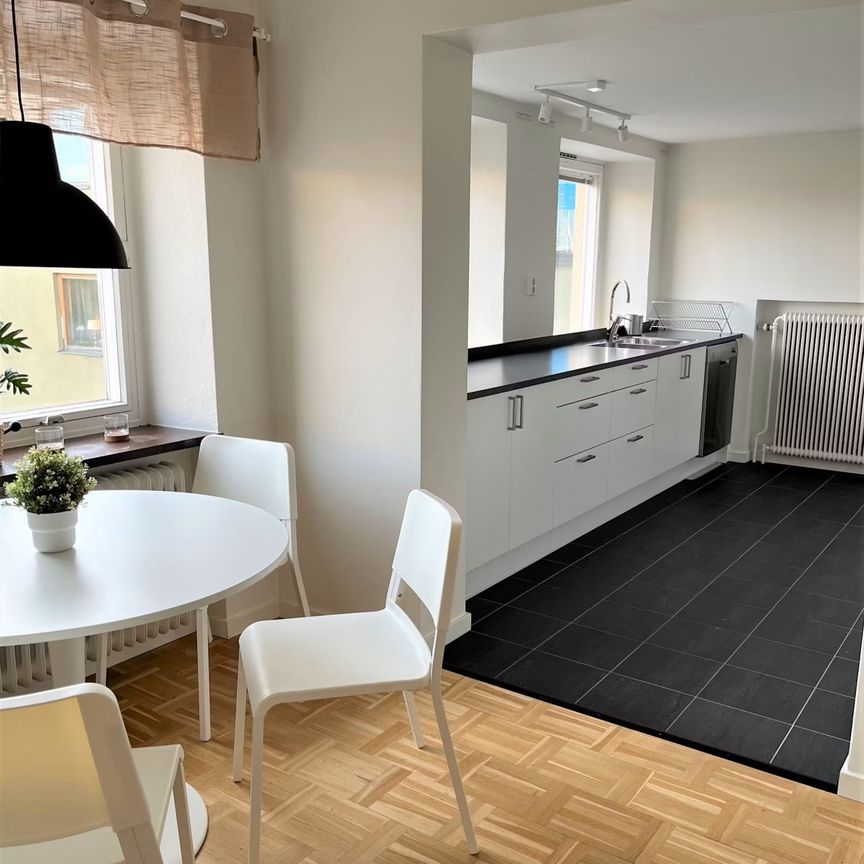 Norrmalmsgatan 8C - Photo 1