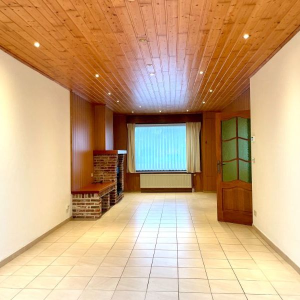 LEUKE WONING MET EEN VLOTTE VERBINDING NAAR CENTRUM GENT - Photo 1