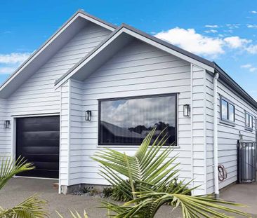 3 Bedroom - Riverdale - Photo 4